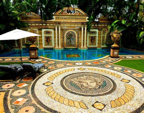 versace villa gallery|where is versace mansion.